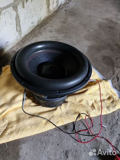 Сабвуфер Урал децибел 15