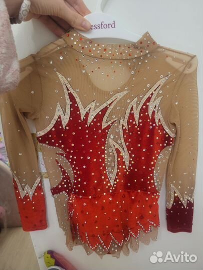 Купальник для художественной гимнастики