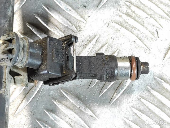 Форсунка двигателя Renault Logan 2005 2014