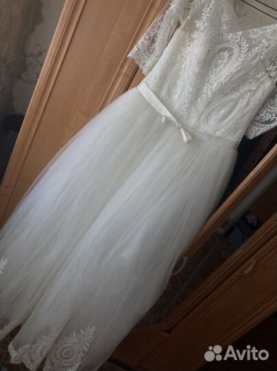 Свадебное платье