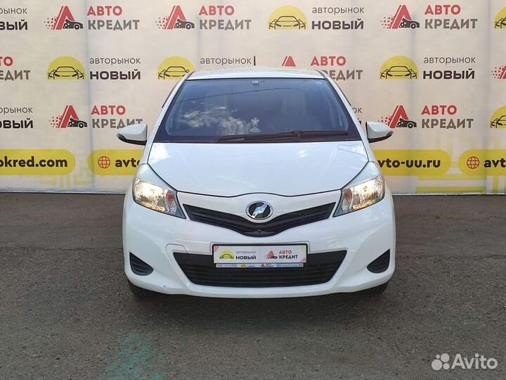 Toyota Vitz 1.0 CVT, 2014, 105 570 км