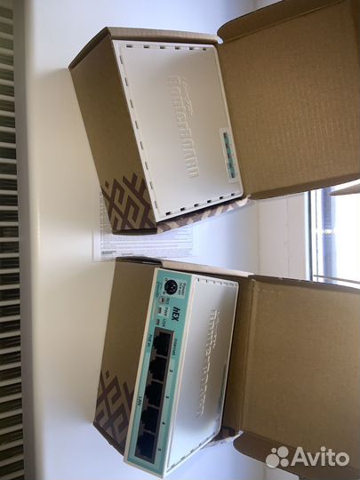 Маршрутизатор MikroTik hEX RB750Gr3. 3шт