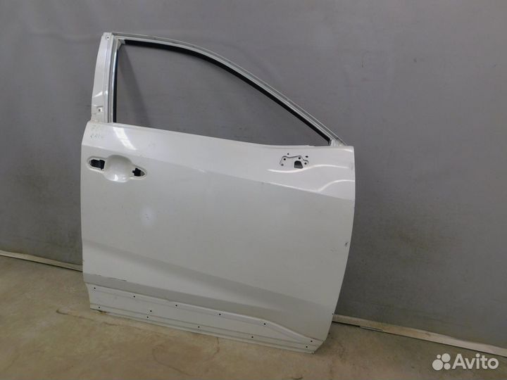 Дверь передняя правая Toyota RAV4