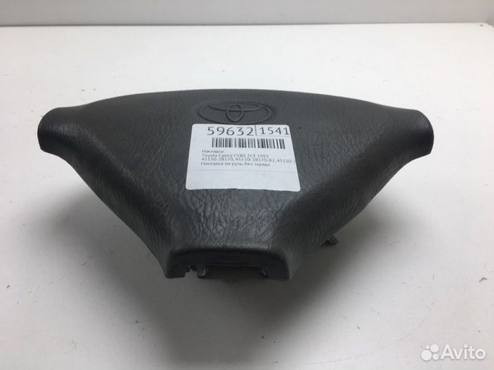 Накладка Toyota Camry CV30 2CT 1993