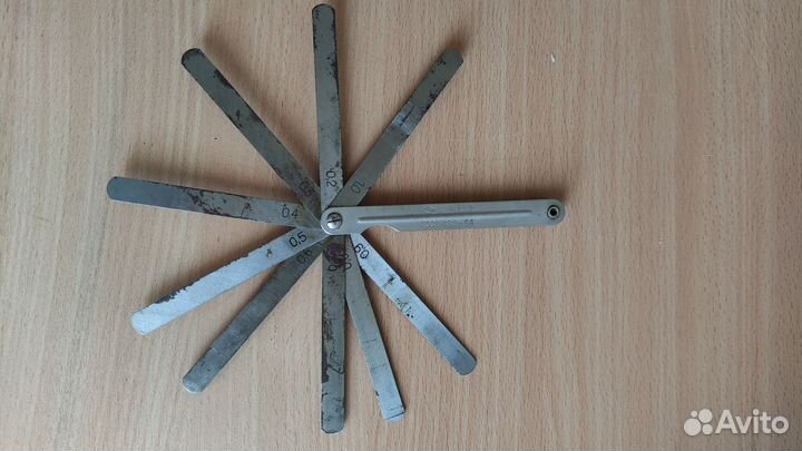 Набор щупов для зазоров 0.2-1 мм 9 шт СССР