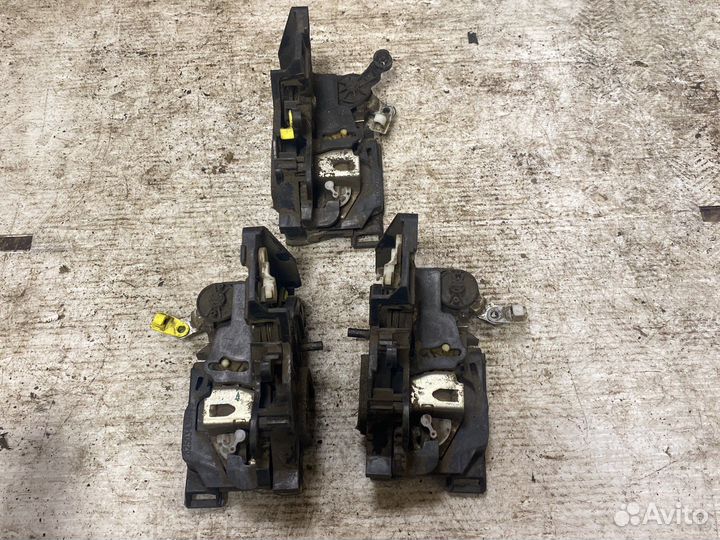 Замок двери Renault Logan 2