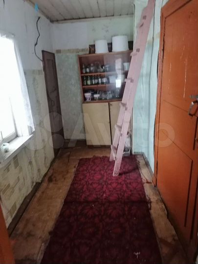 Дом 38,5 м² на участке 9,5 сот.