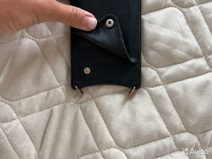 Чехол Bandolier на iPhone xs max