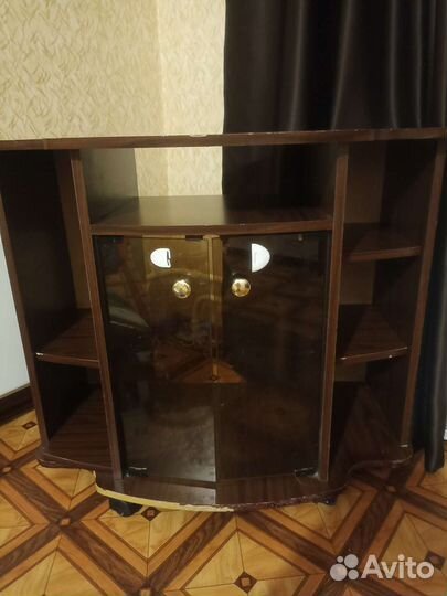 Тумба под телевизор