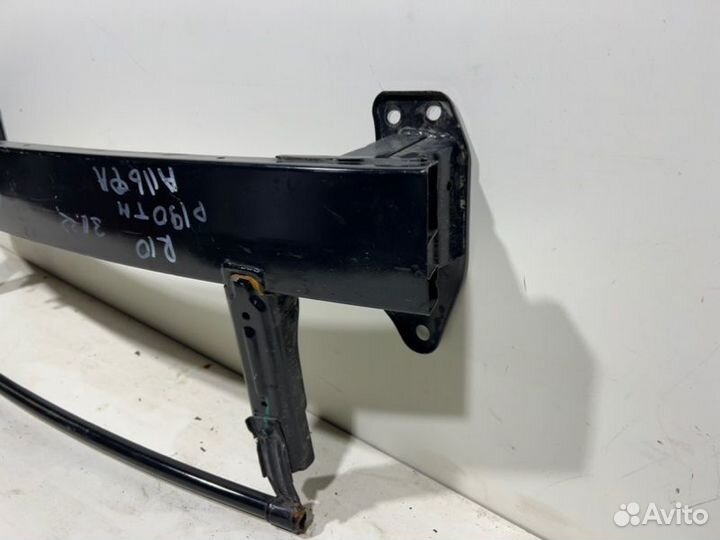 Усилитель бампера передний Kia Rio 4 2017