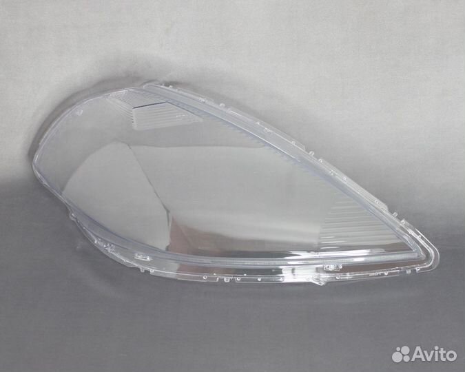 Новые стекла фар Nissan Tiida 2004-2014г.в