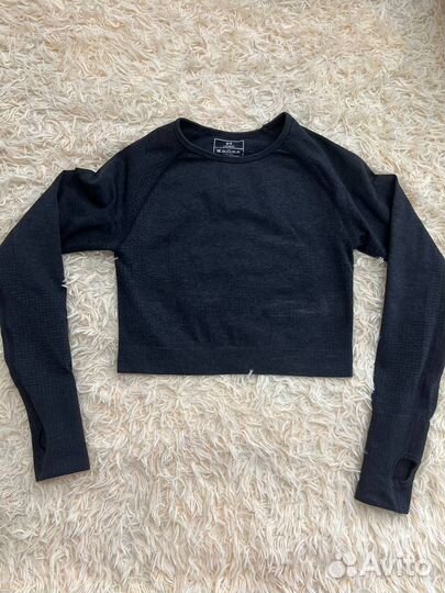 Спортивный топ