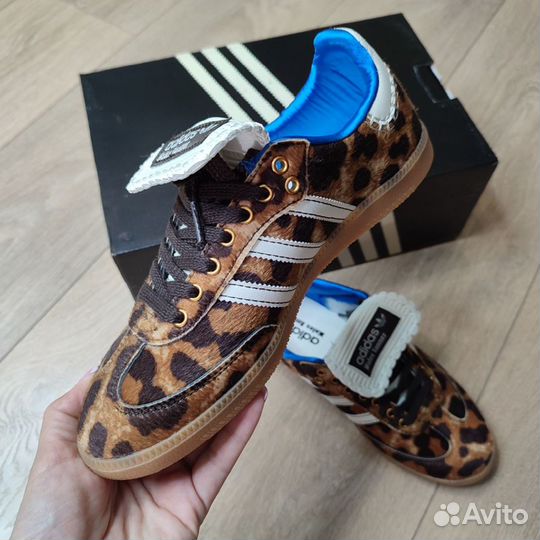 Кроссовки женские Adidas Samba Wales Bonner