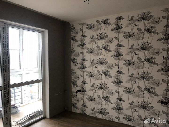 Обои, шпатлёвка, ламинат, покраска. Семейная пара