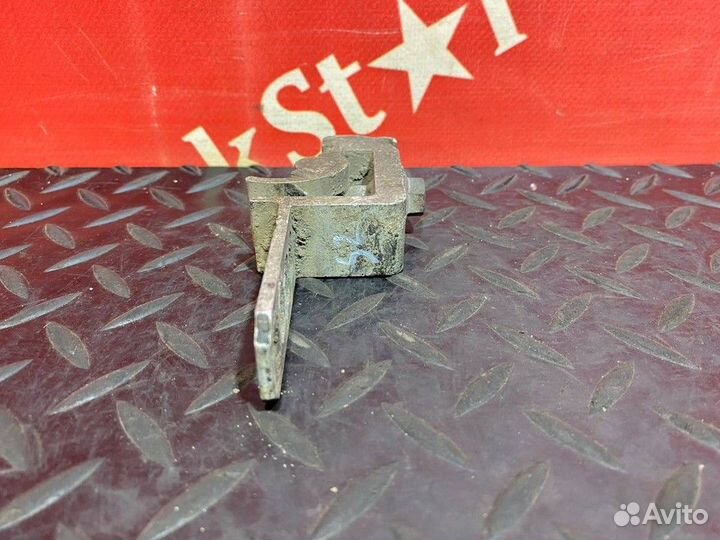 Кронштейн трубок AdBlue