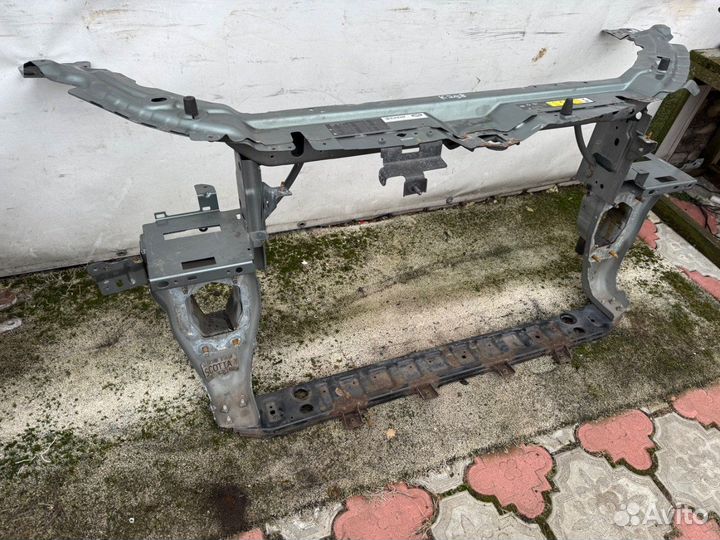 Панель передняя (телевизор), Land Rover Discovery sport 2015