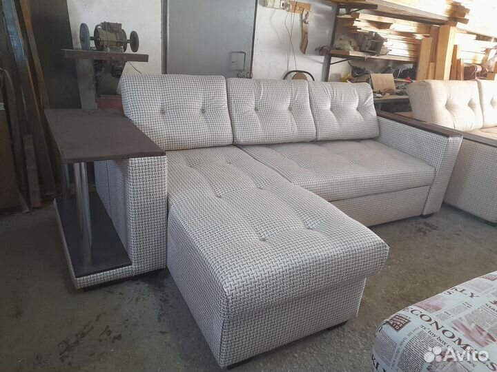 25 угловых диванов, с доставкой