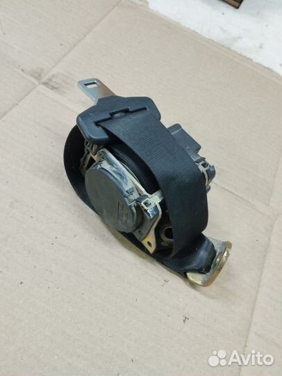 Ремень безопасности задний средний bмw 7 Е65 бмв 7