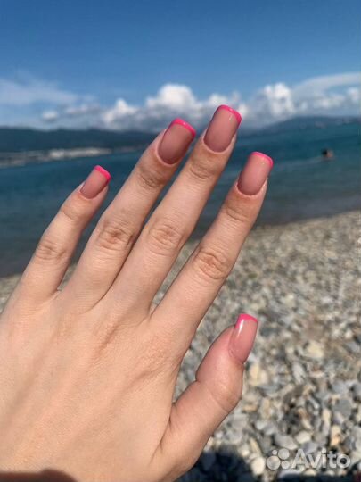 Маникюр на дому