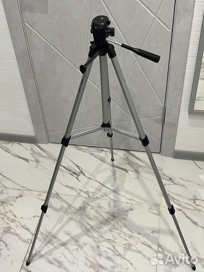 Штатив для видеокамеры dexp черный