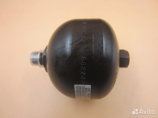 Гидроаккумулятор Mitsubishi Pajero 3