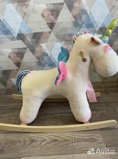 Детская лошадка качалка