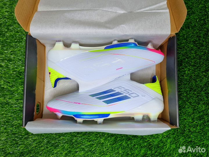 Футбольные бутсы Adidas F50+ LightStrike PRO FG