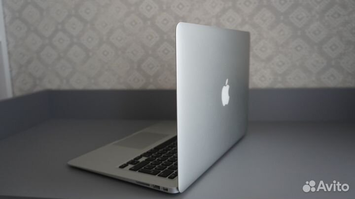 Apple MacBook Air 13