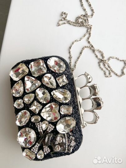 Alexander mcqueen клатч с цепочкой