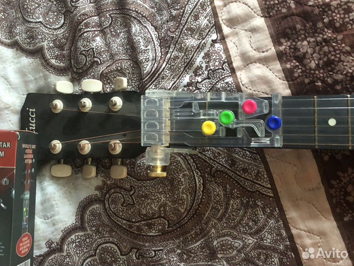 Помогатор для гитары