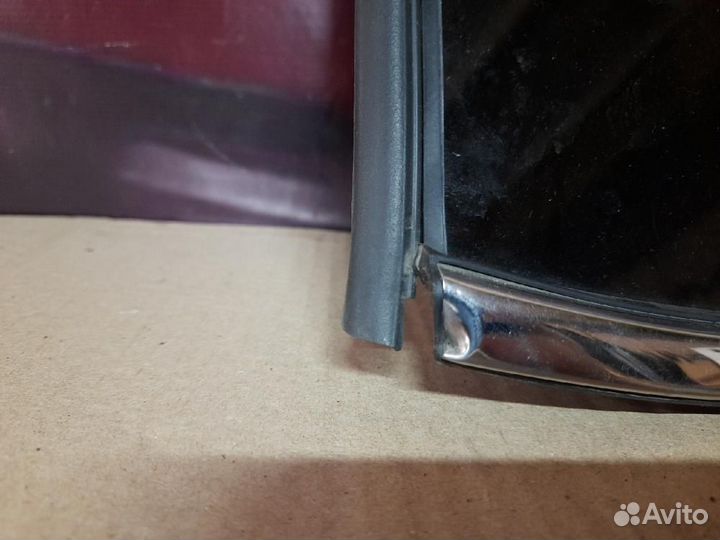 Стекло кузовное глухое левое Honda CR-V 5 RW 2017