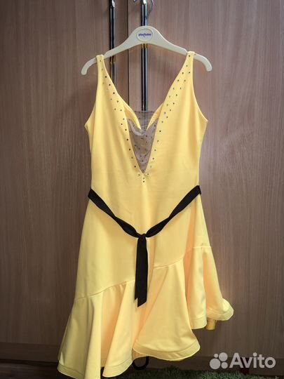 Платье для выступлений