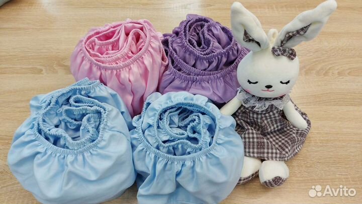 Простынь на резинке в детскую кровать