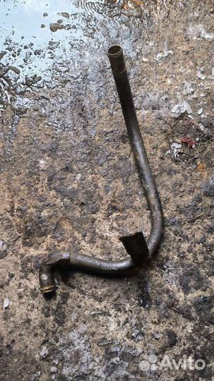 Трубка охлаждения Audi 80 B3 068121065Q