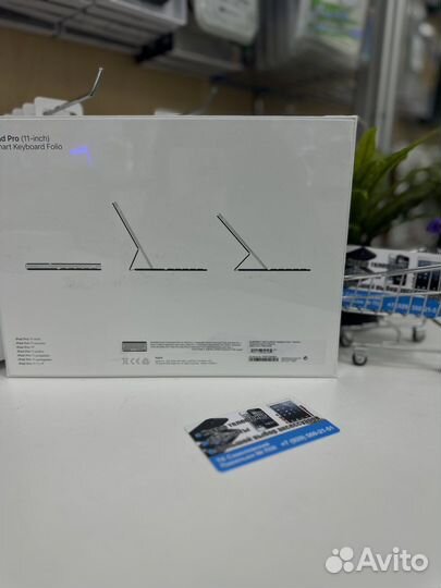 Apple Magic Keyboard with Trackpad iPad Pro 11