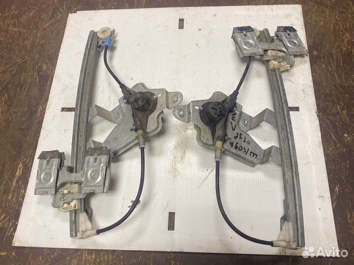 Стеклоподъемники задние Skoda octavia tur