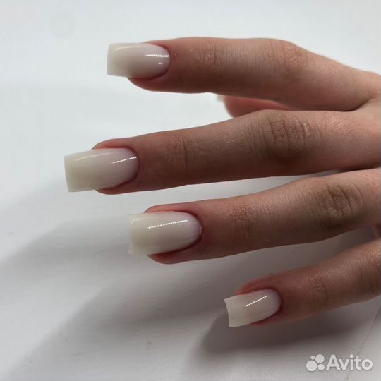 Модель на маникюр бесплатно