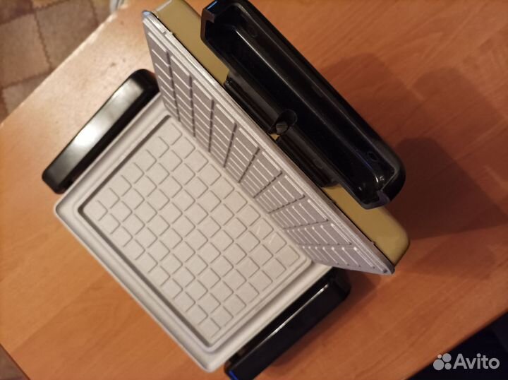 Электровафельница СССР новая