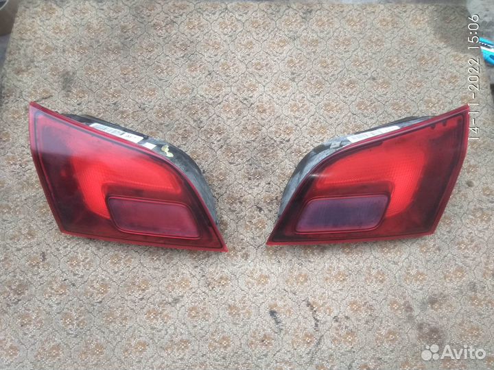 Фонарь внутренний левый на Опель Астра J 2014 год