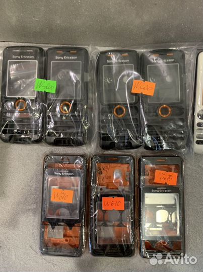 Корпуса на Soni ericsson W-200, W-610