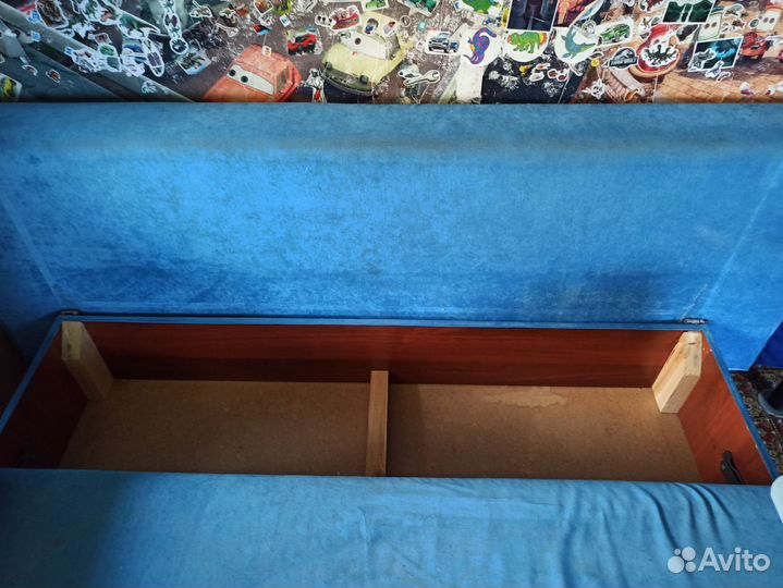 Диван раскладной б/у