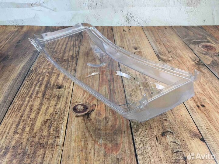 Стекло фары на Range Rover Sport L320 2006