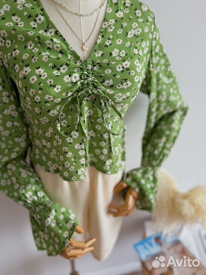 Комплект блуза и шорты S/M