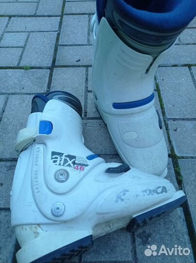 Горнолыжные ботинки