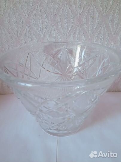 Вазы хрустальные
