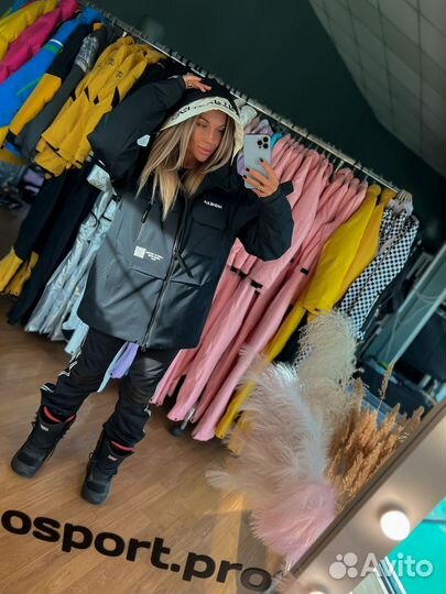 Куртка горнолыжная унисекс на мембране черная