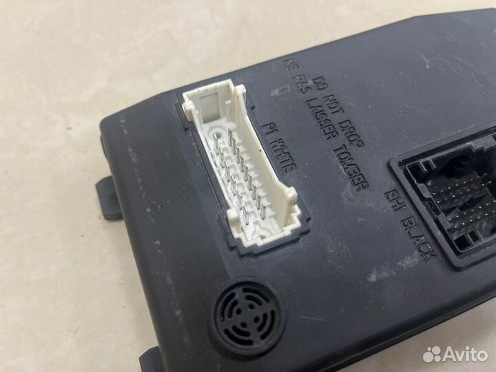 Блок комфорта Renault Symbol LB K7M 710 2002