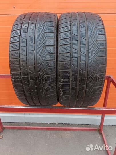Pirelli Winter Sottozero 240 Serie II 235/35 R19 102R