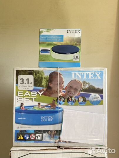 Бассейн с крышкой