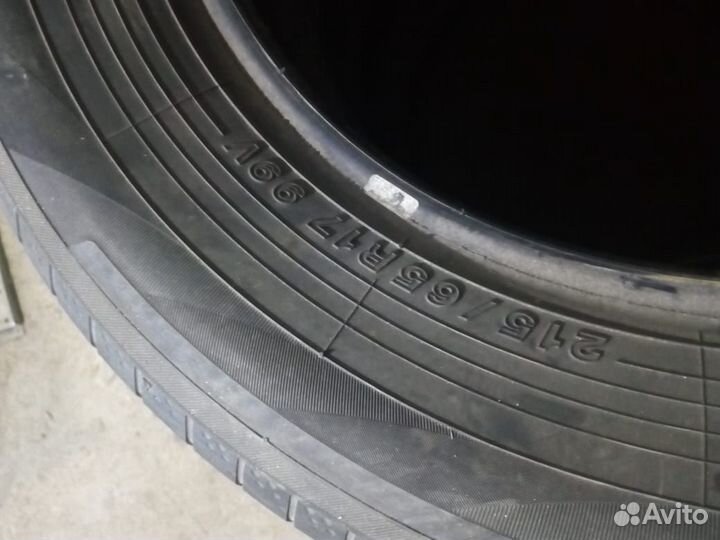Yokohama 902W 215/65 R17